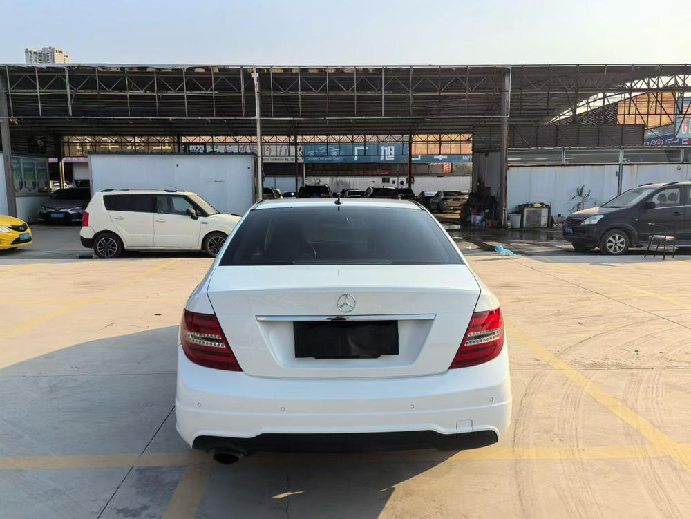 Mercedes-Benz Mercedes-Benz C-Class