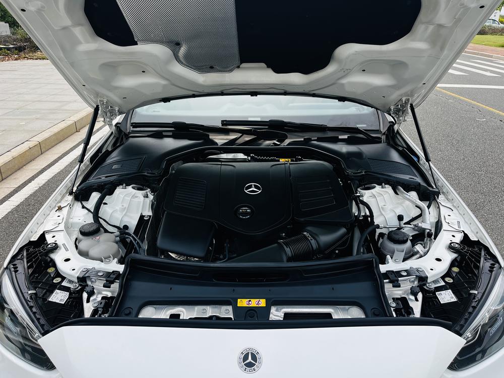 Mercedes-Benz Mercedes-Benz C-Class