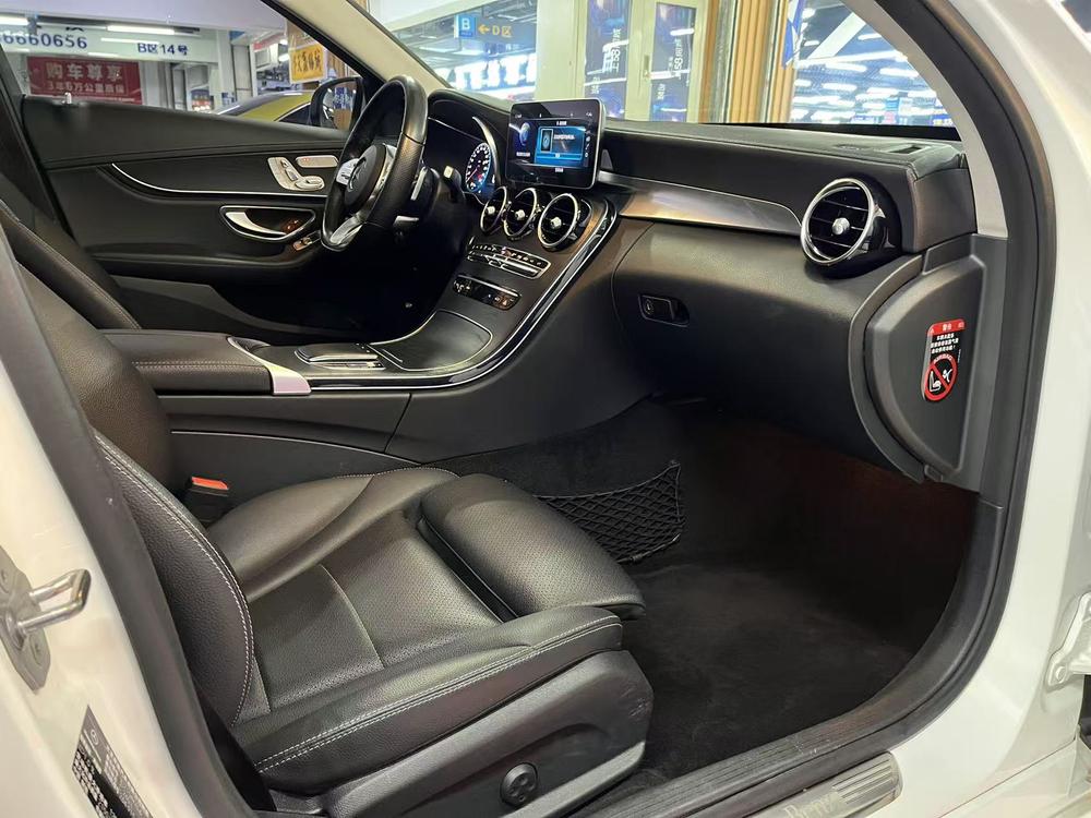 Mercedes-Benz Mercedes-Benz C-Class