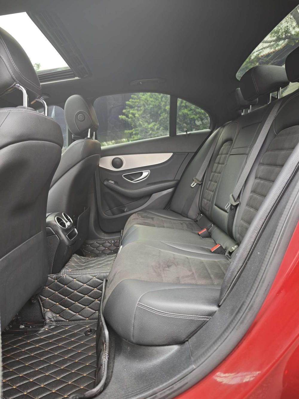 Mercedes-Benz Mercedes-Benz C-Class