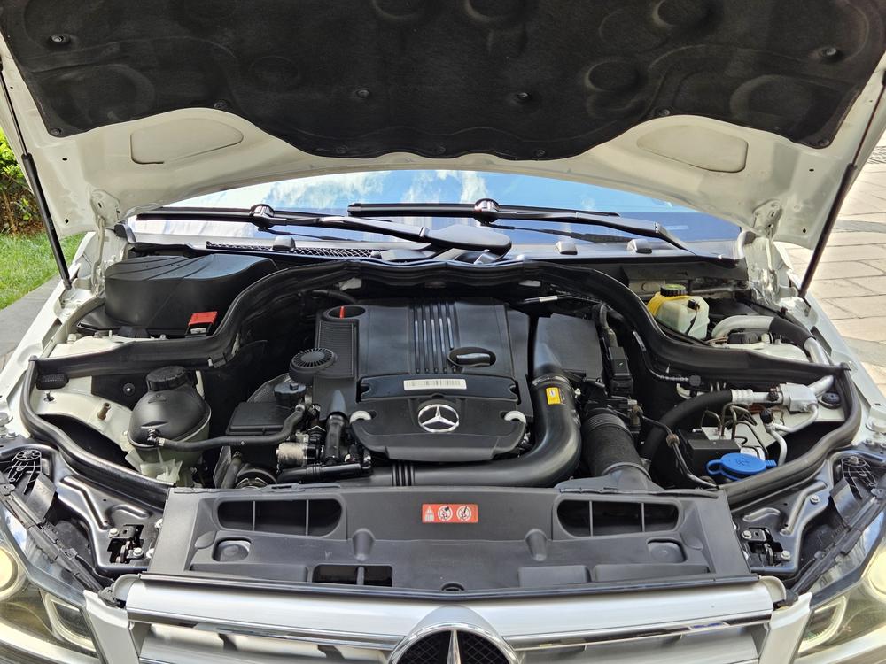 Mercedes-Benz Mercedes-Benz C-Class