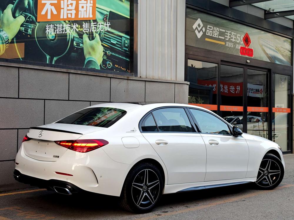Mercedes-Benz Mercedes-Benz C-Class