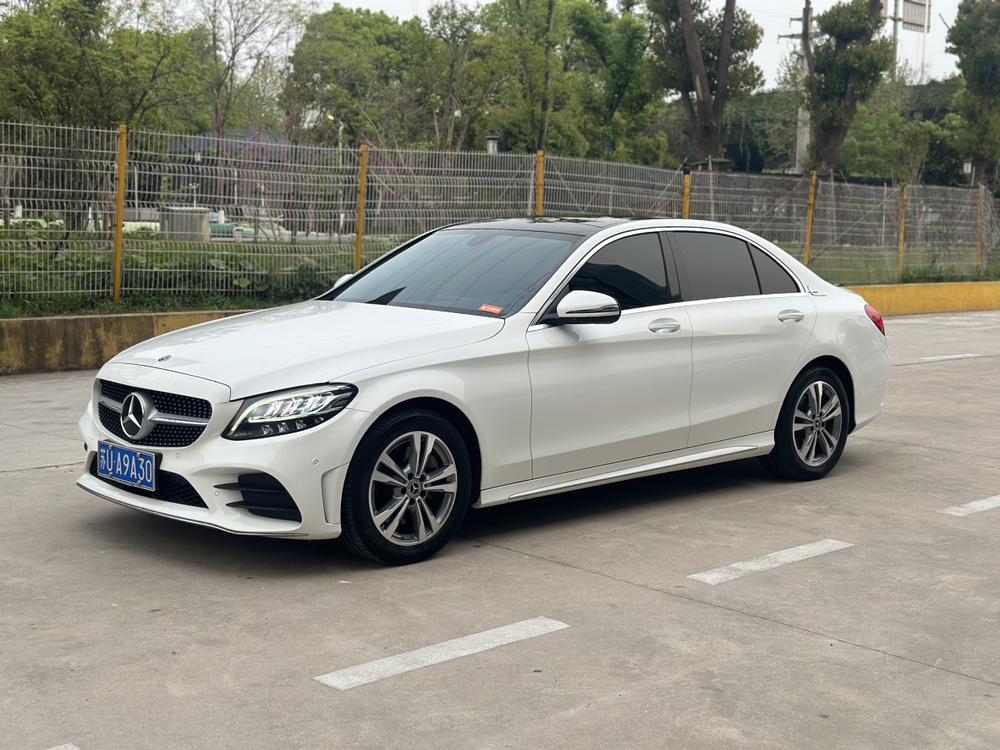 Mercedes-Benz Mercedes-Benz C-Class