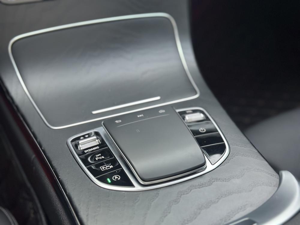 Mercedes-Benz Mercedes-Benz C-Class