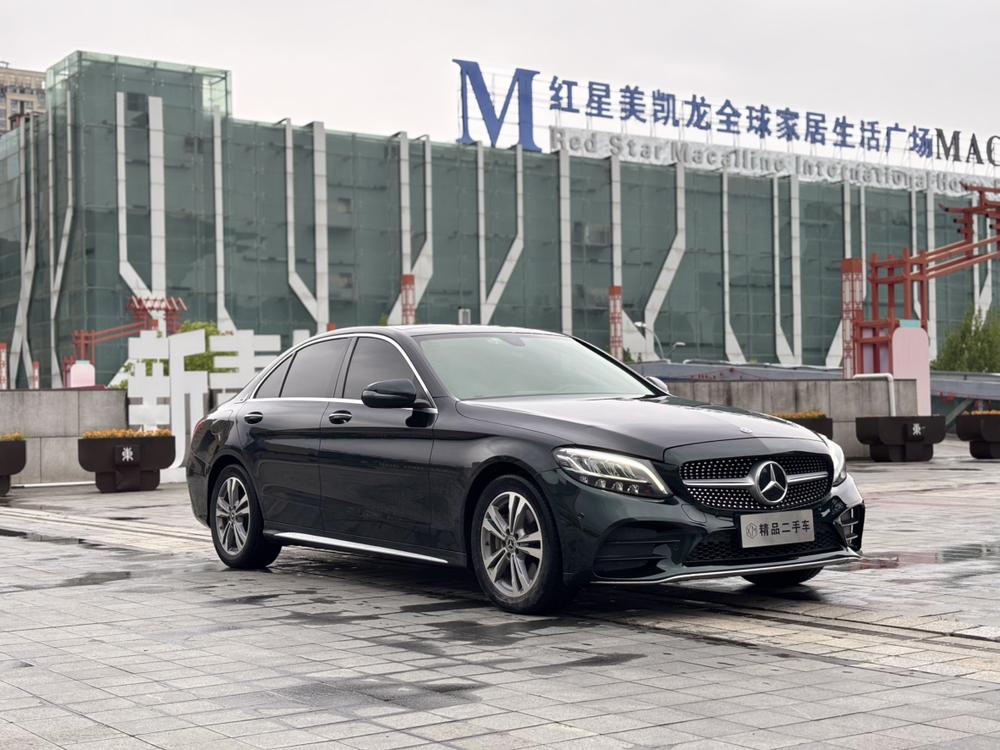 Mercedes-Benz Mercedes-Benz C-Class