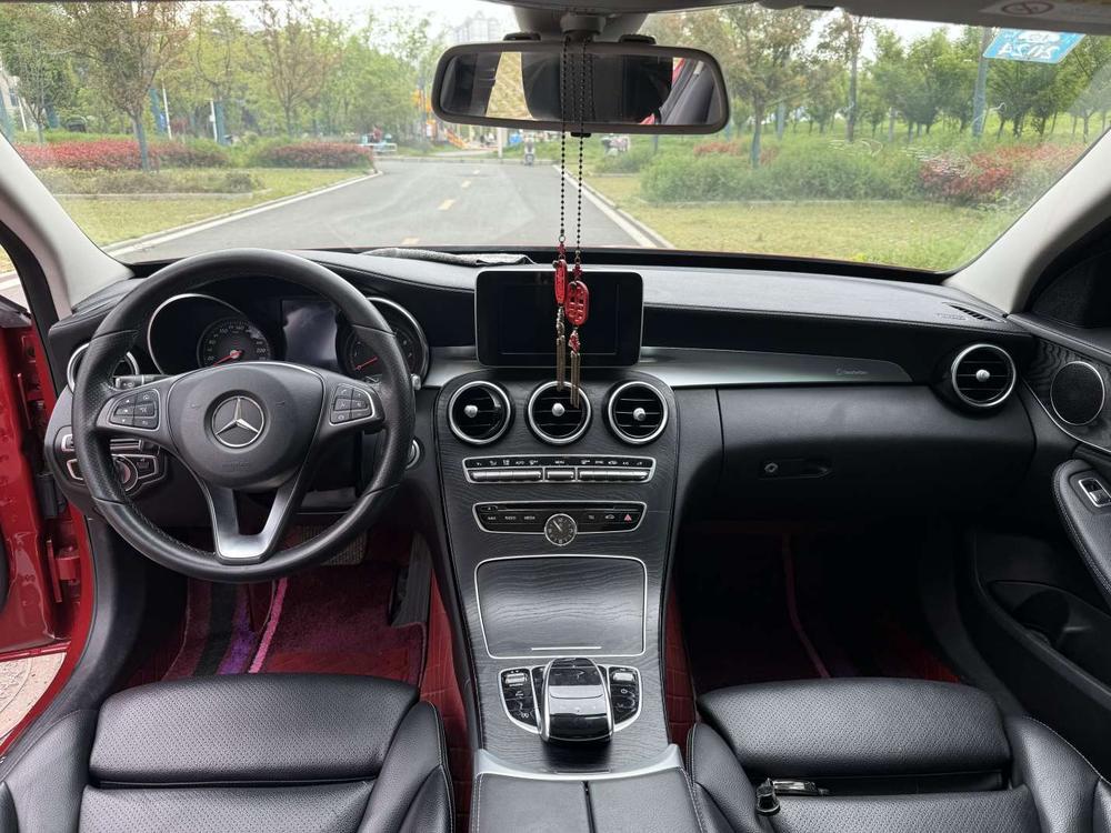 Mercedes-Benz Mercedes-Benz C-Class