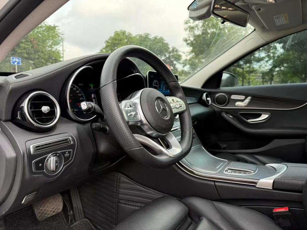 Mercedes-Benz Mercedes-Benz C-Class