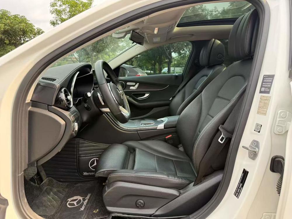 Mercedes-Benz Mercedes-Benz C-Class