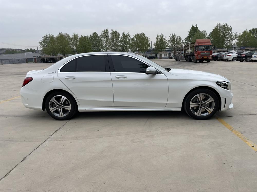 Mercedes-Benz Mercedes-Benz C-Class