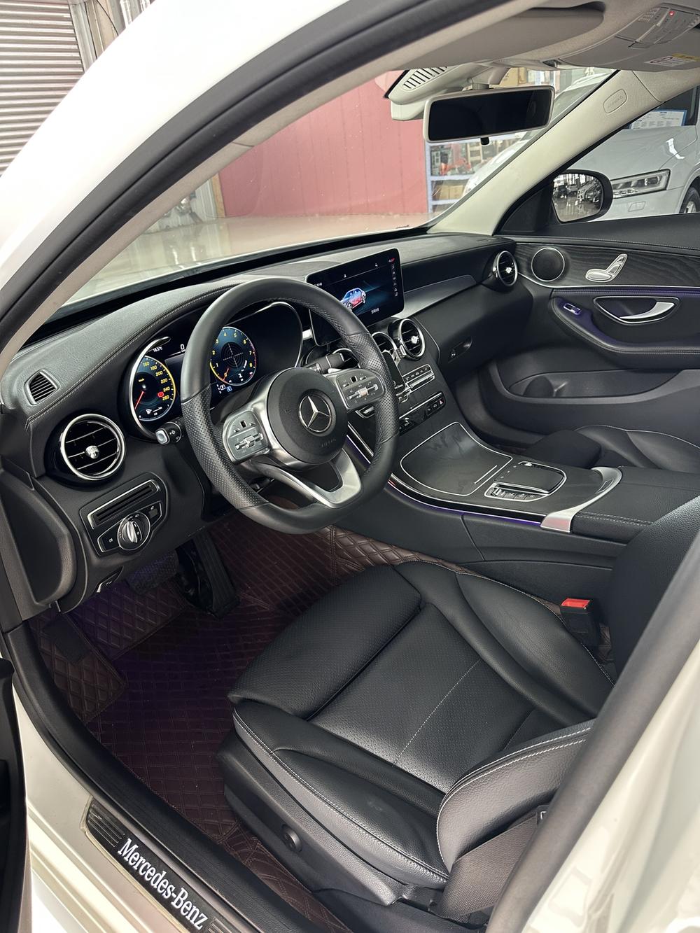 Mercedes-Benz Mercedes-Benz C-Class