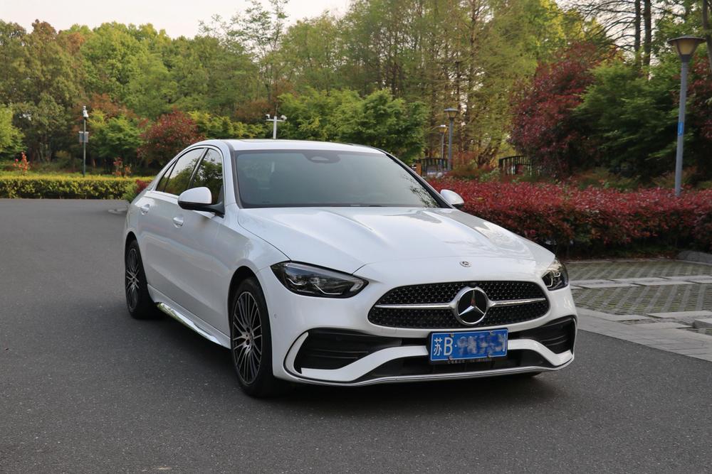 Mercedes-Benz Mercedes-Benz C-Class