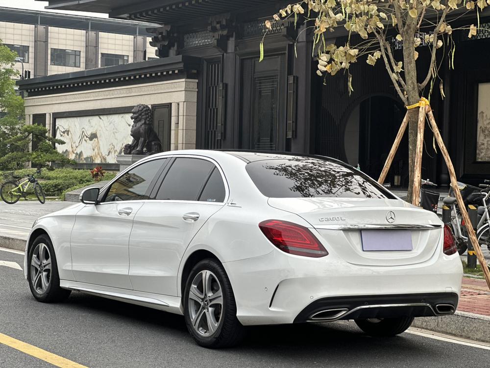 Mercedes-Benz Mercedes-Benz C-Class