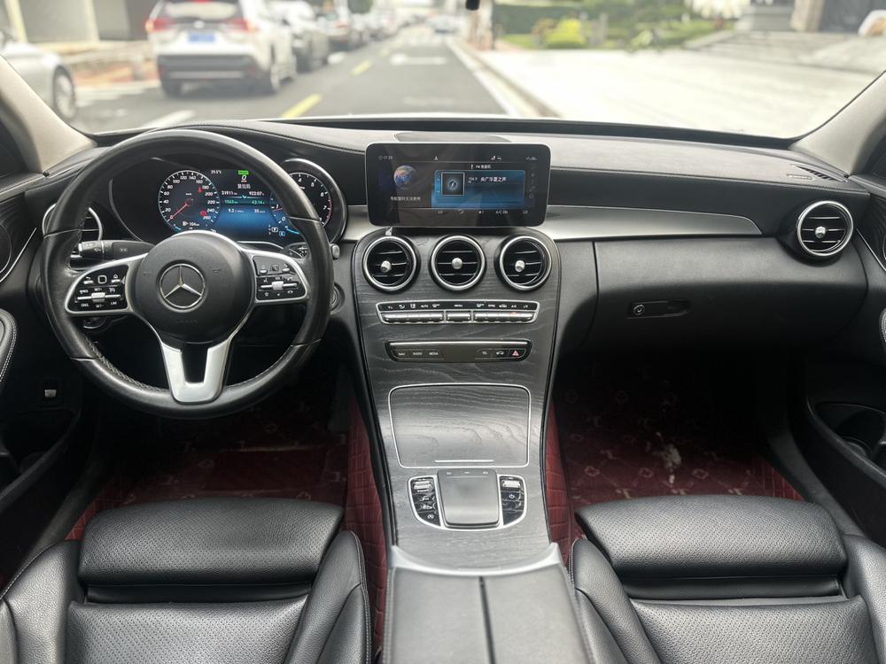 Mercedes-Benz Mercedes-Benz C-Class