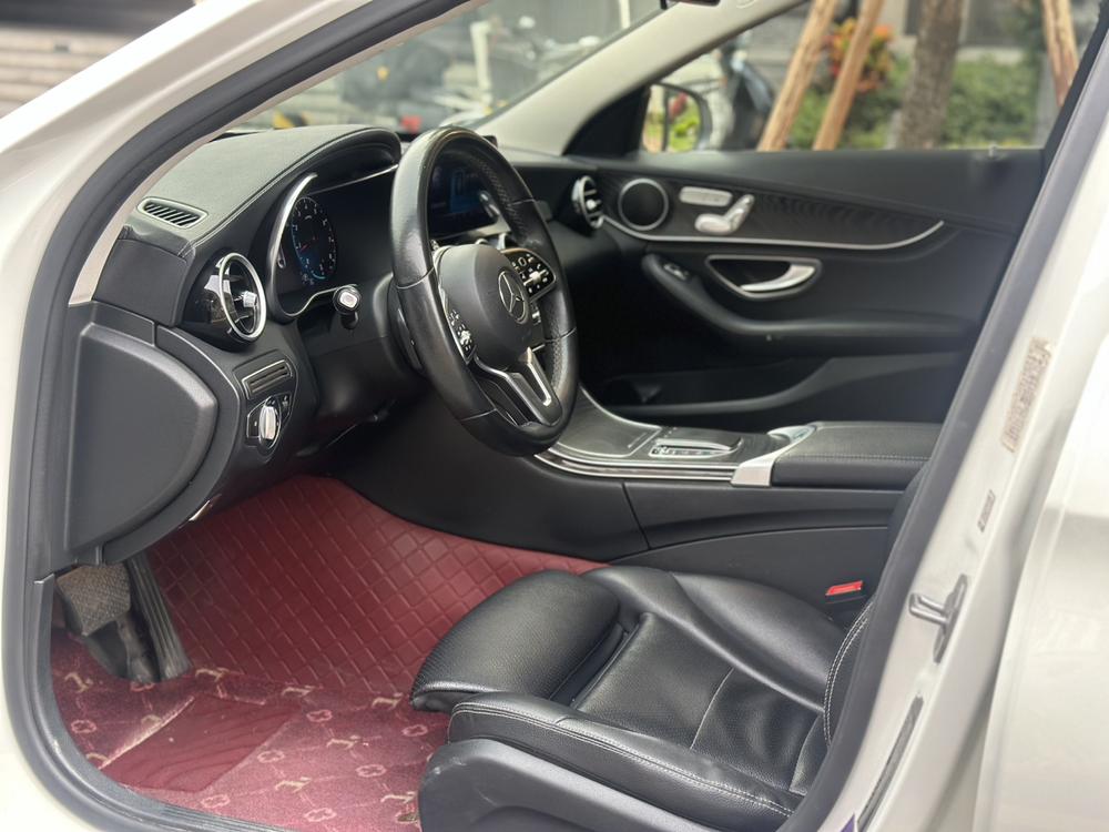 Mercedes-Benz Mercedes-Benz C-Class