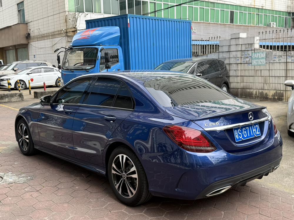 Mercedes-Benz Mercedes-Benz C-Class