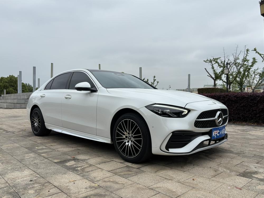 Mercedes-Benz Mercedes-Benz C-Class