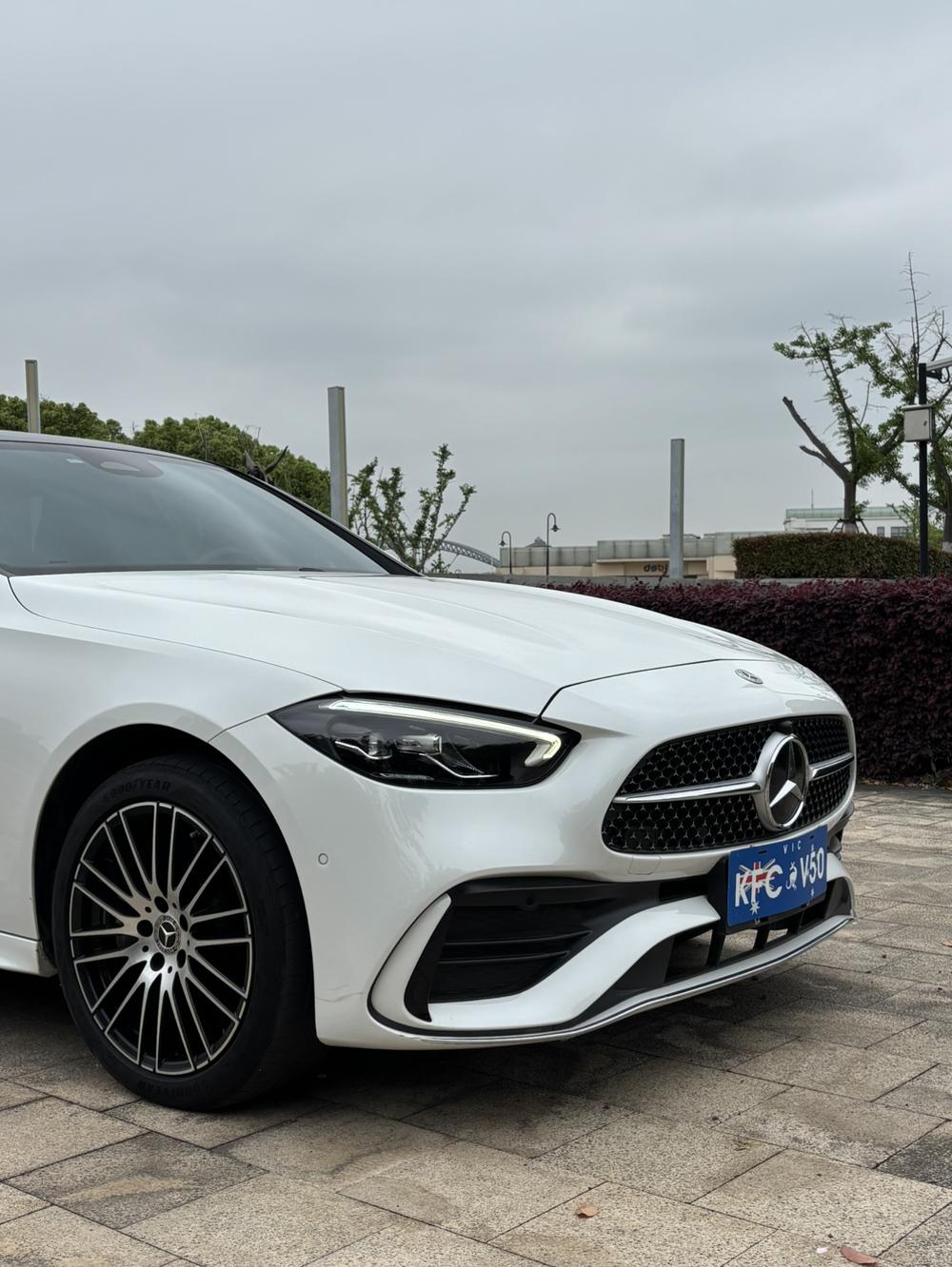Mercedes-Benz Mercedes-Benz C-Class