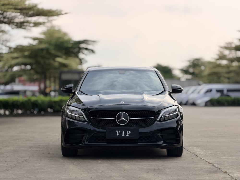 Mercedes-Benz Mercedes-Benz C-Class