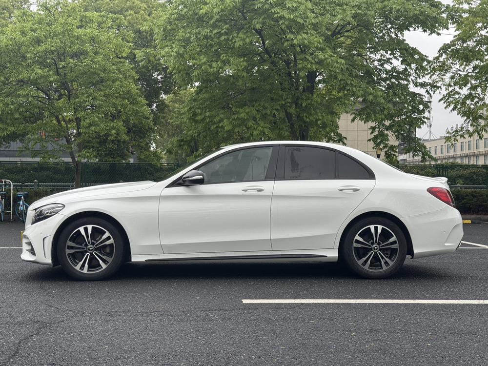 Mercedes-Benz Mercedes-Benz C-Class