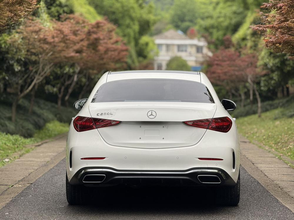 Mercedes-Benz Mercedes-Benz C-Class