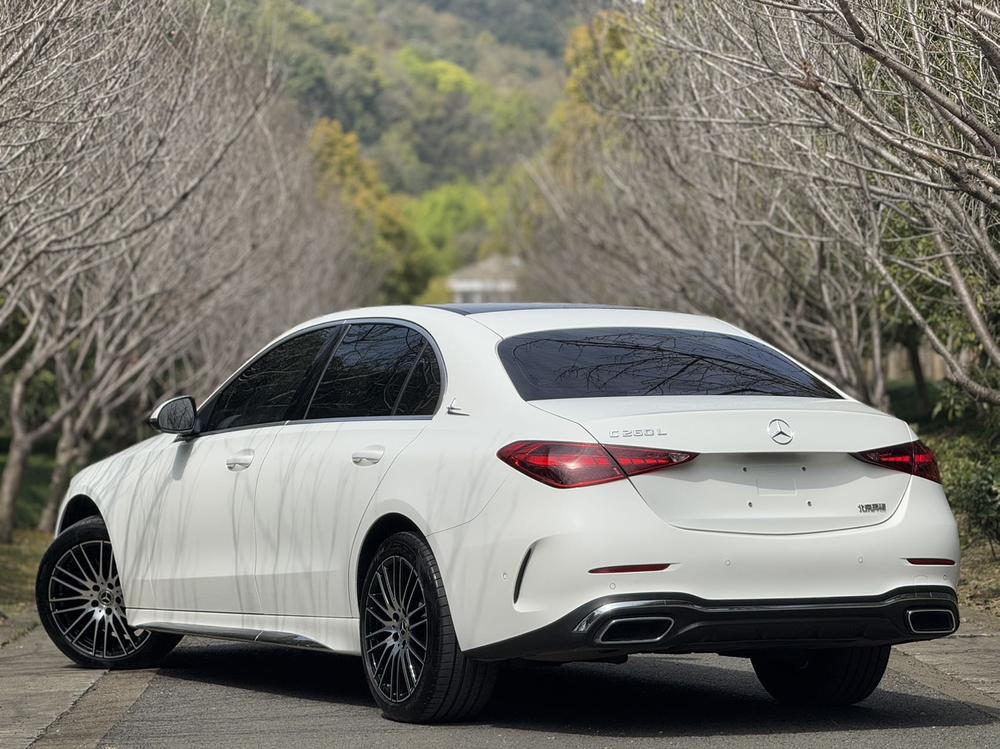 Mercedes-Benz Mercedes-Benz C-Class