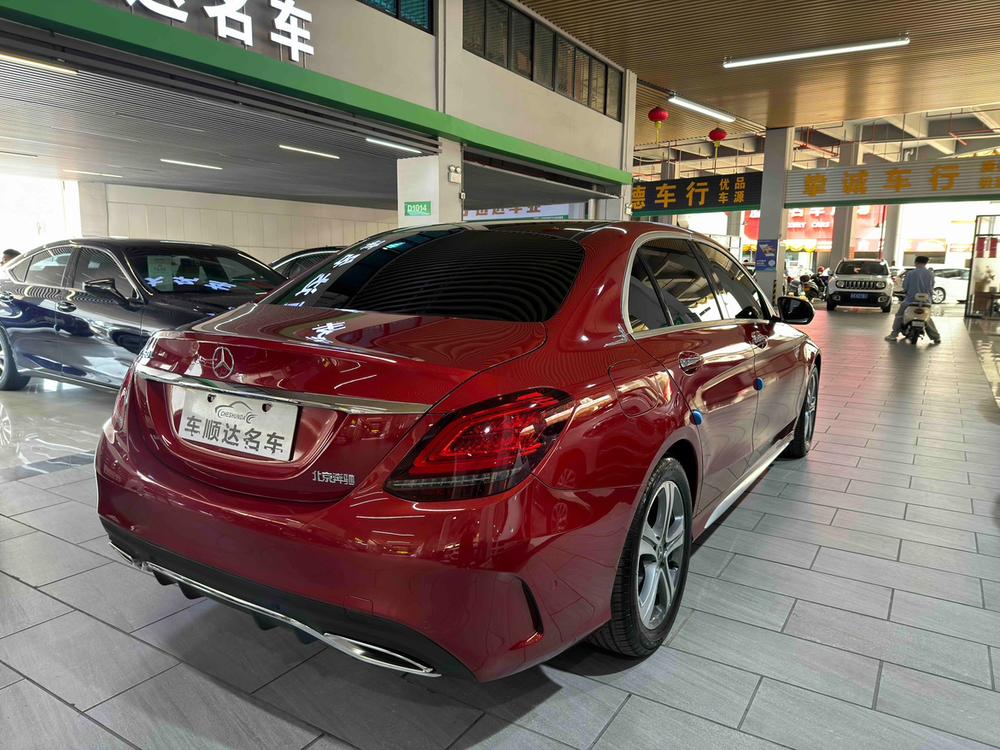 Mercedes-Benz Mercedes-Benz C-Class