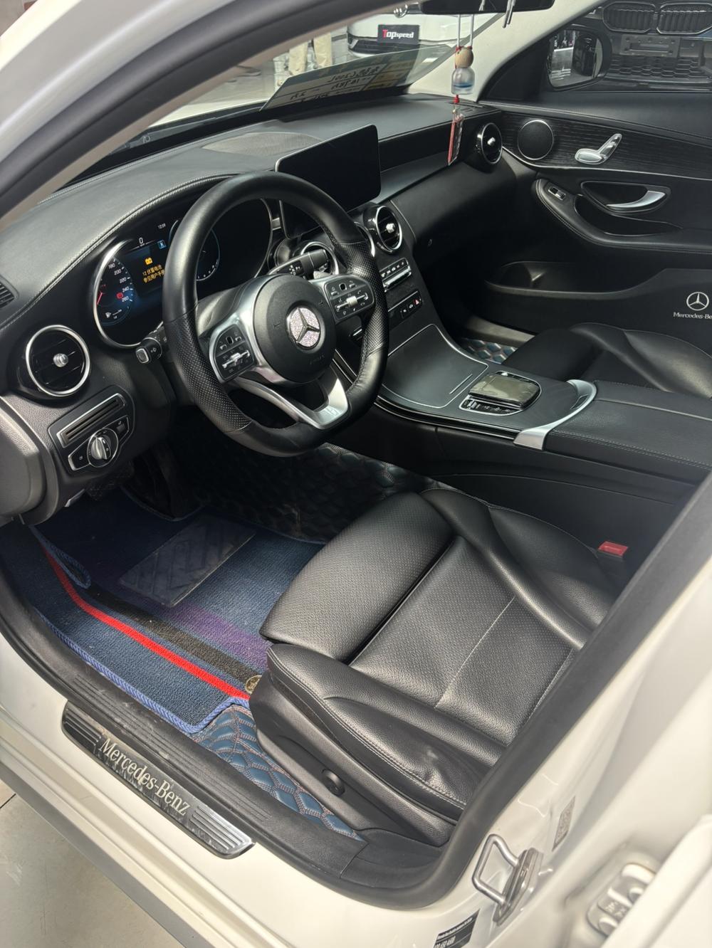 Mercedes-Benz Mercedes-Benz C-Class