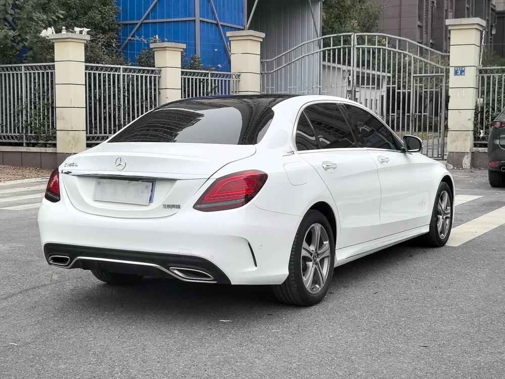 Mercedes-Benz Mercedes-Benz C-Class