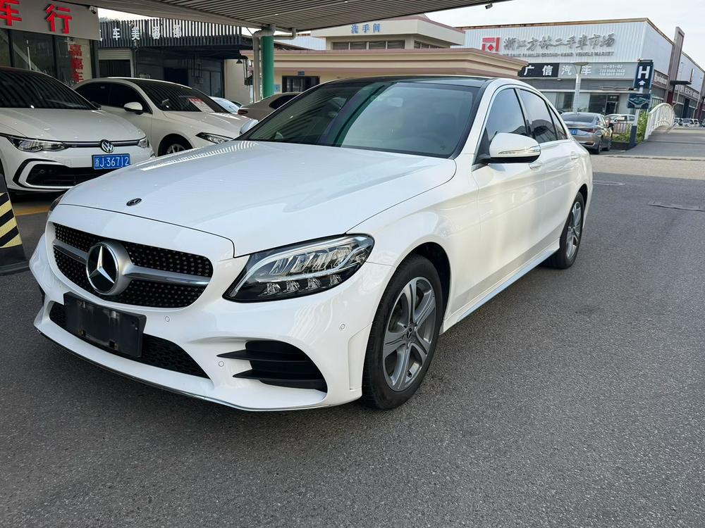 Mercedes-Benz Mercedes-Benz C-Class