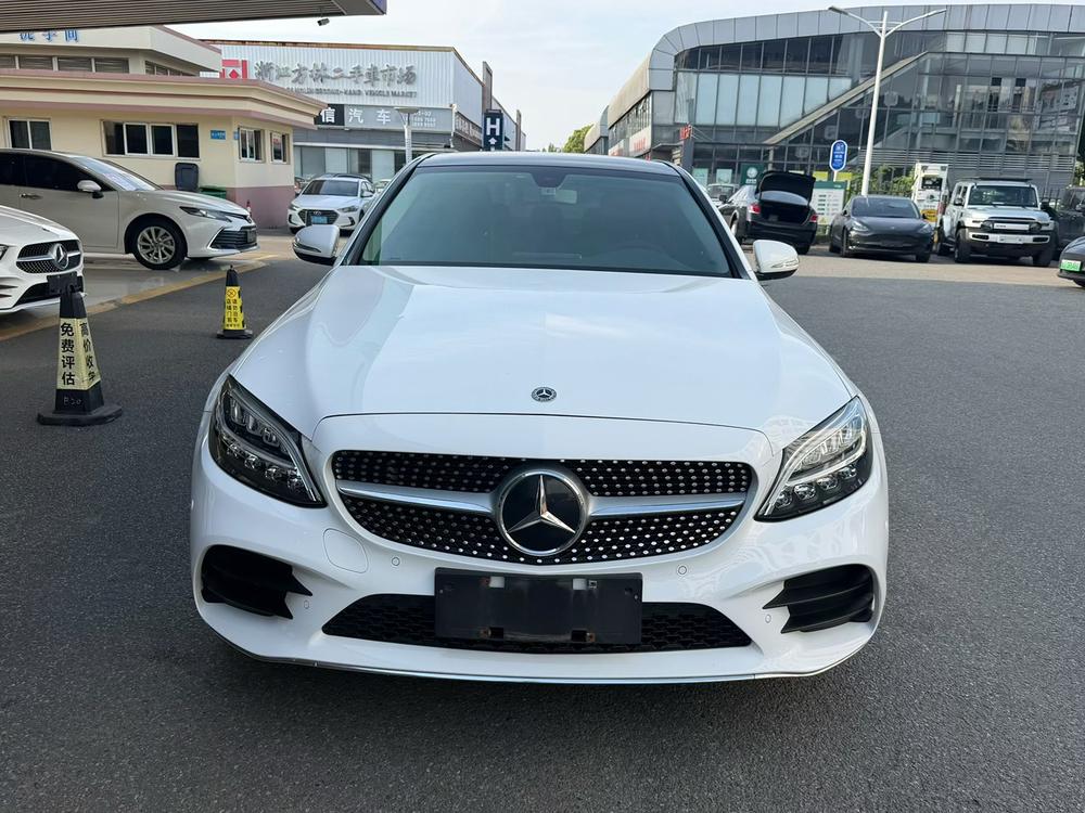 Mercedes-Benz Mercedes-Benz C-Class