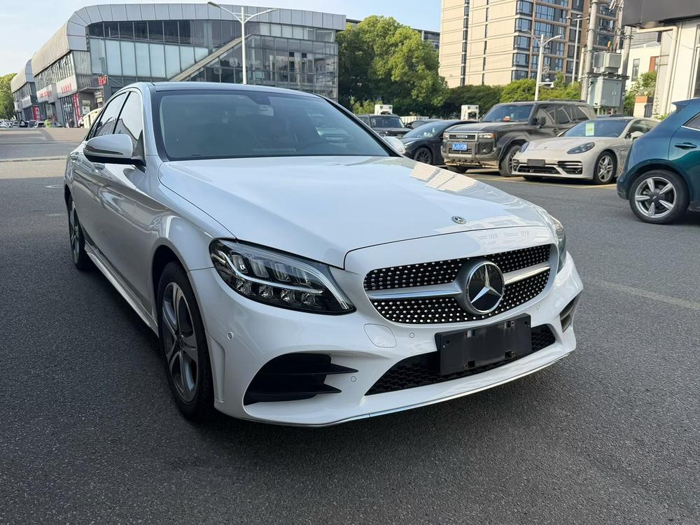 Mercedes-Benz Mercedes-Benz C-Class