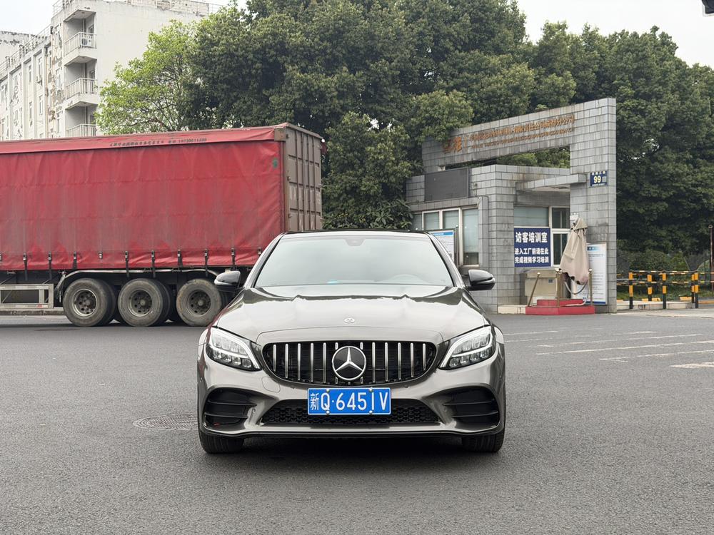 Mercedes-Benz Mercedes-Benz C-Class