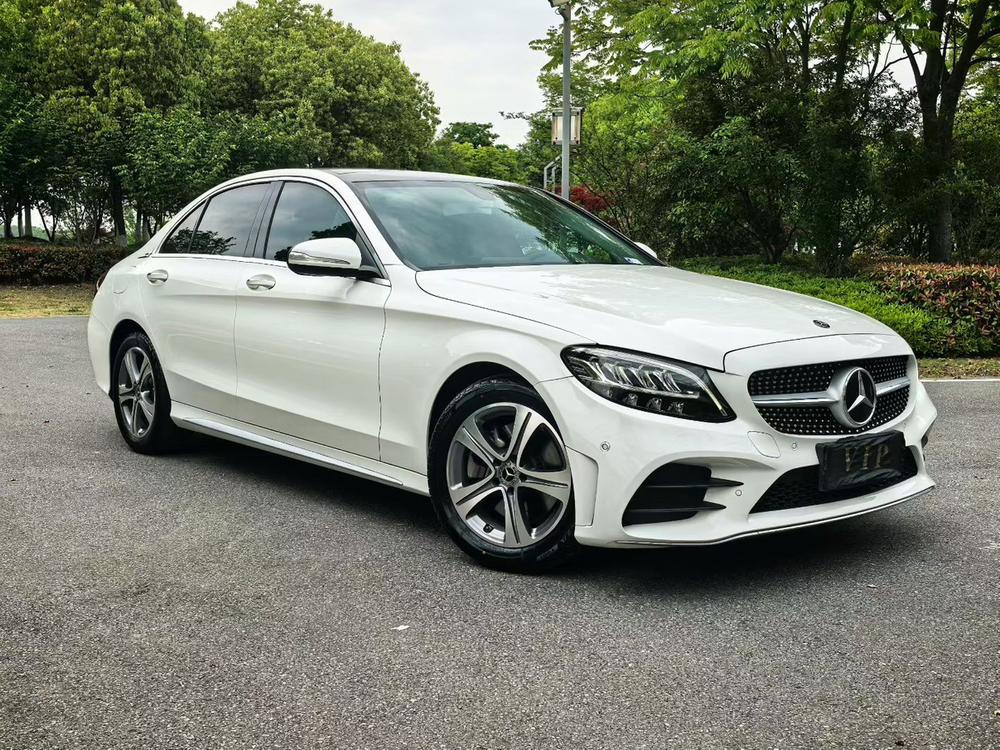Mercedes-Benz Mercedes-Benz C-Class