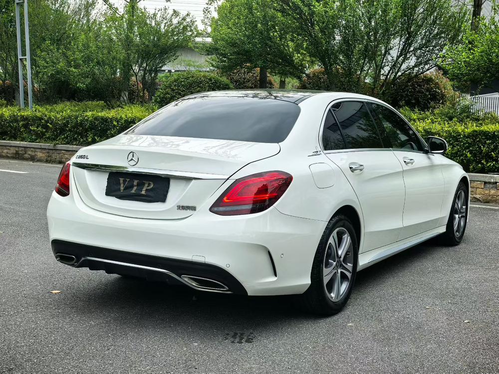 Mercedes-Benz Mercedes-Benz C-Class