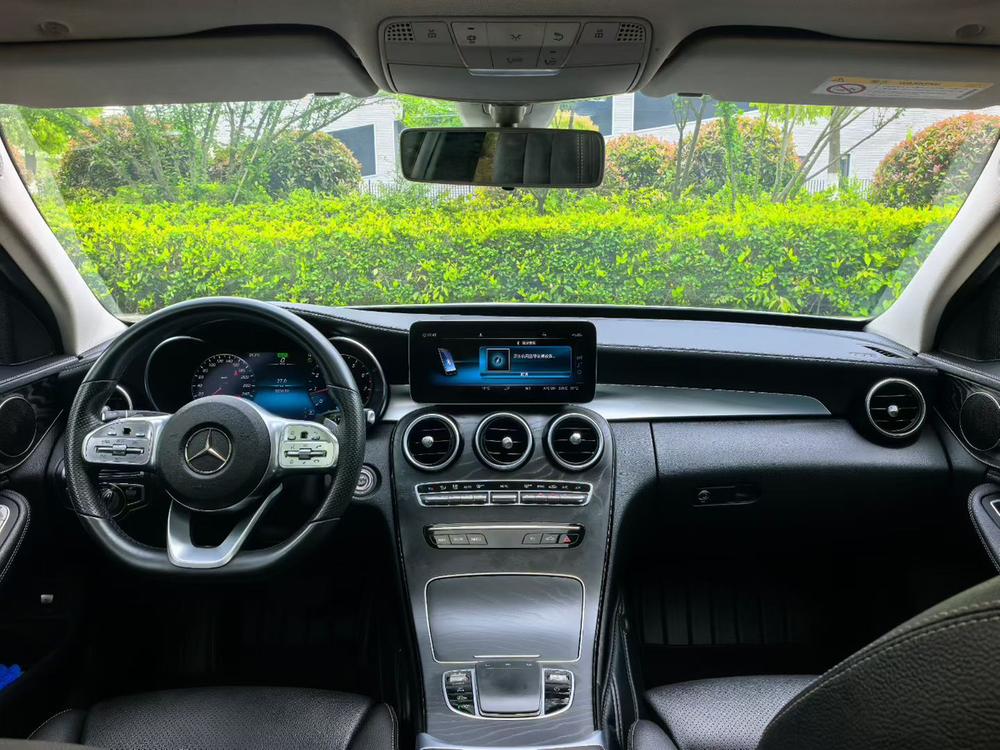 Mercedes-Benz Mercedes-Benz C-Class