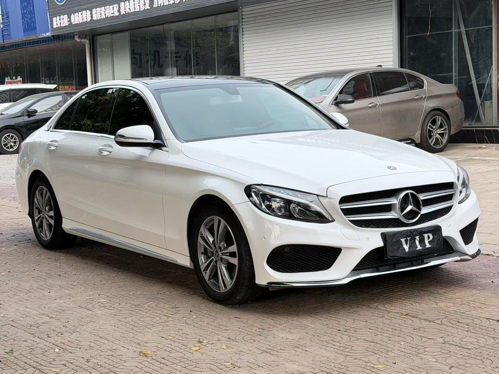 Mercedes-Benz Mercedes-Benz C-Class