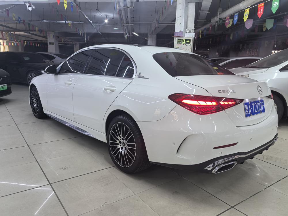Mercedes-Benz Mercedes-Benz C-Class