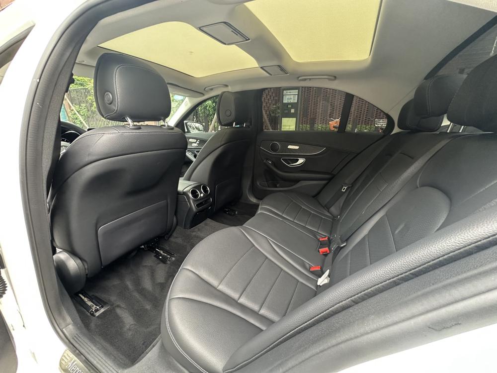 Mercedes-Benz Mercedes-Benz C-Class