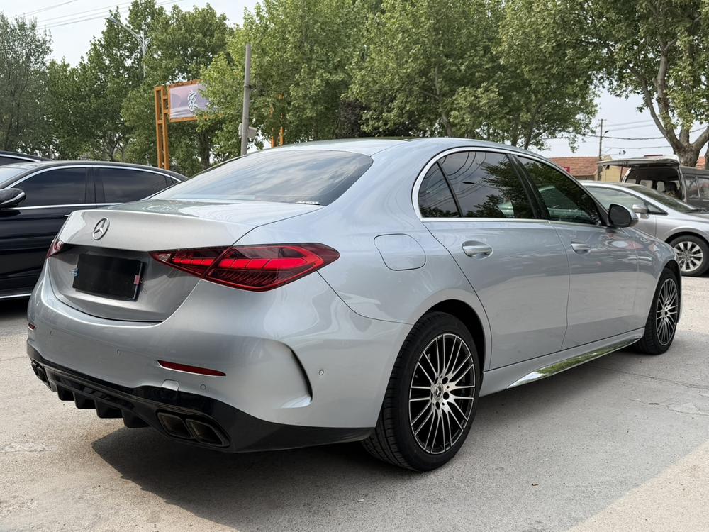 Mercedes-Benz Mercedes-Benz C-Class