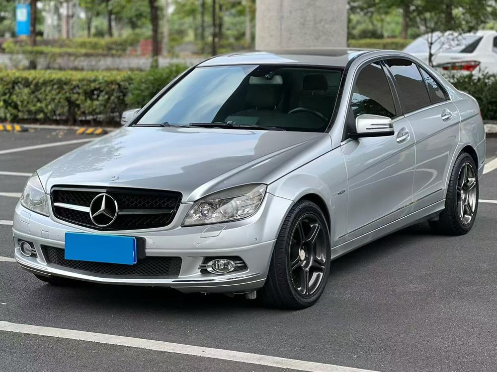 Mercedes-Benz Mercedes-Benz C-Class