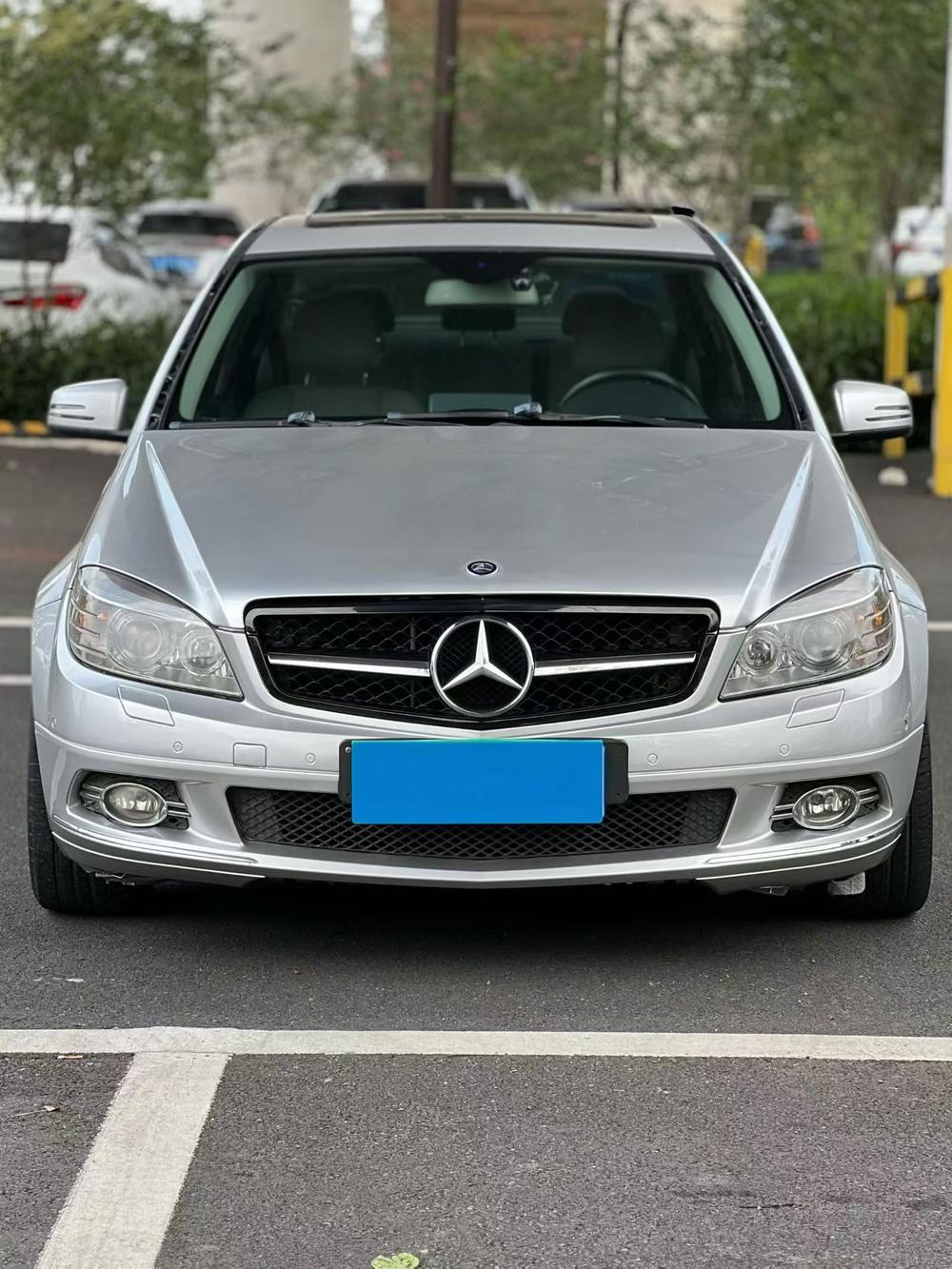 Mercedes-Benz Mercedes-Benz C-Class
