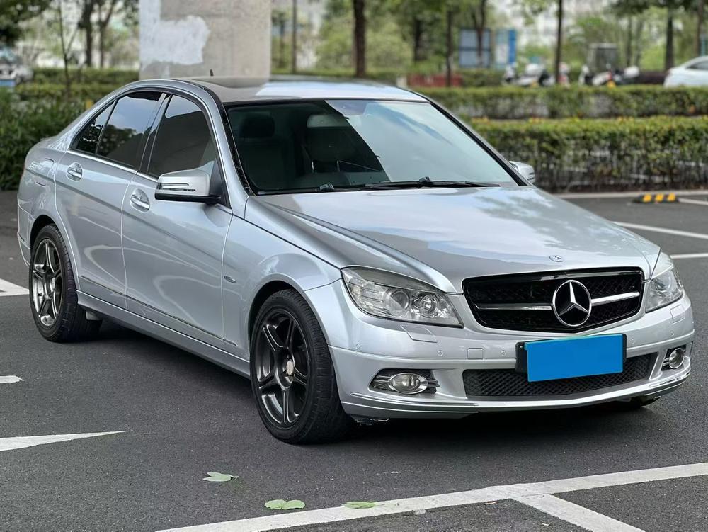 Mercedes-Benz Mercedes-Benz C-Class