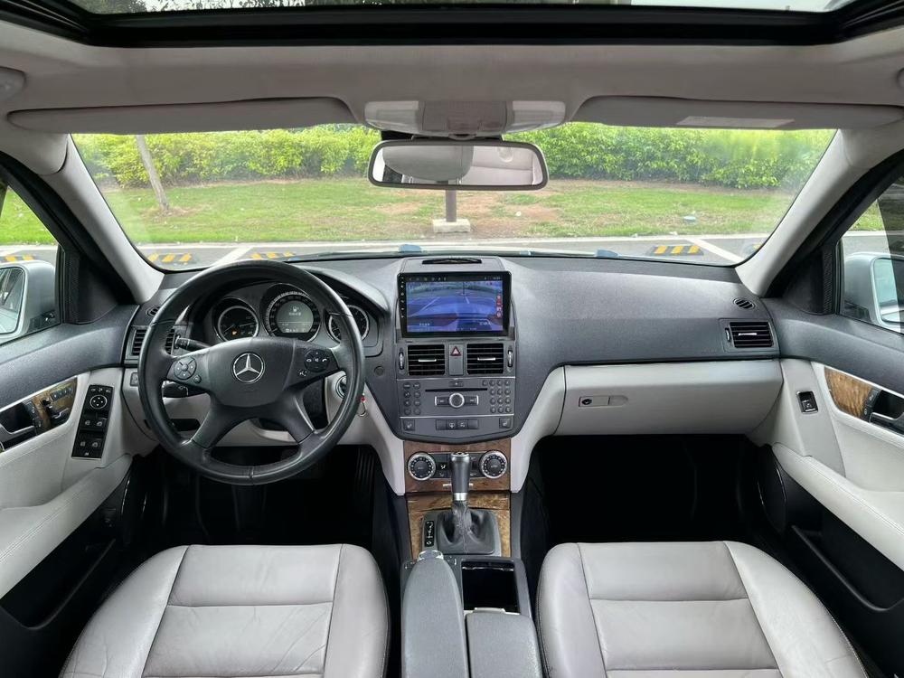 Mercedes-Benz Mercedes-Benz C-Class
