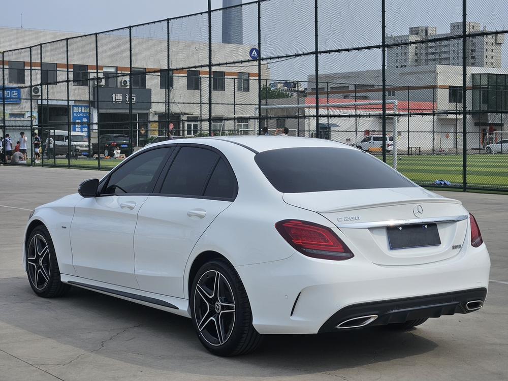 Mercedes-Benz Mercedes-Benz C-Class