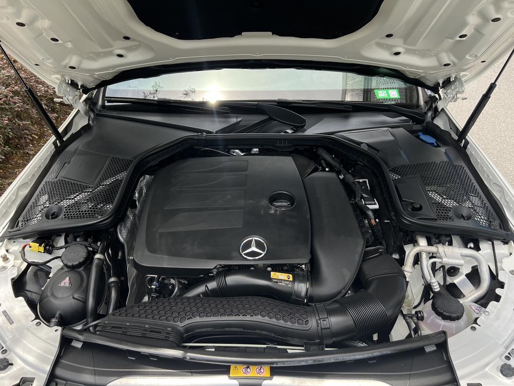 Mercedes-Benz Mercedes-Benz C-Class