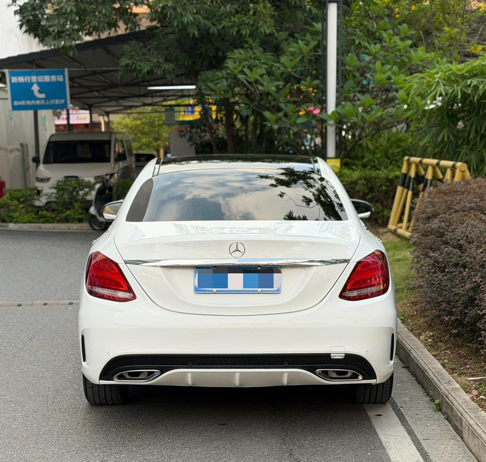 Mercedes-Benz Mercedes-Benz C-Class