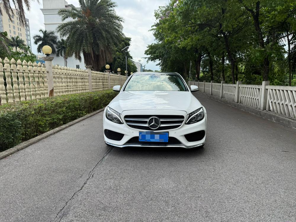 Mercedes-Benz Mercedes-Benz C-Class