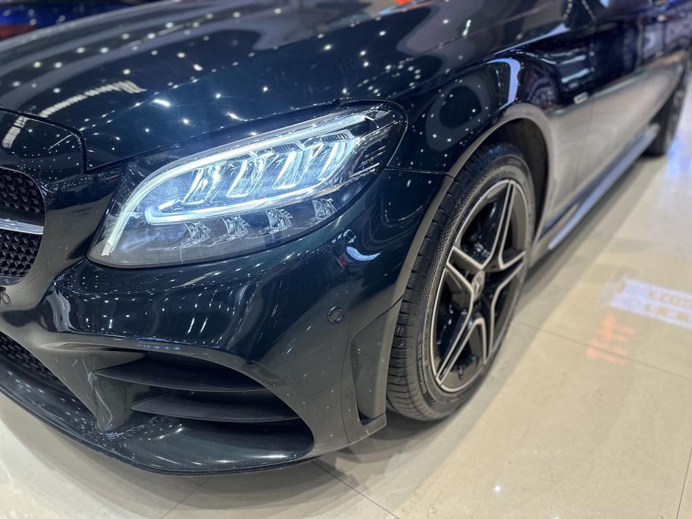 Mercedes-Benz Mercedes-Benz C-Class