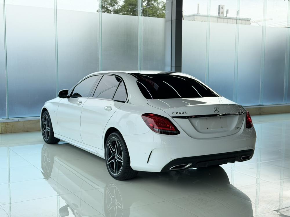Mercedes-Benz Mercedes-Benz C-Class