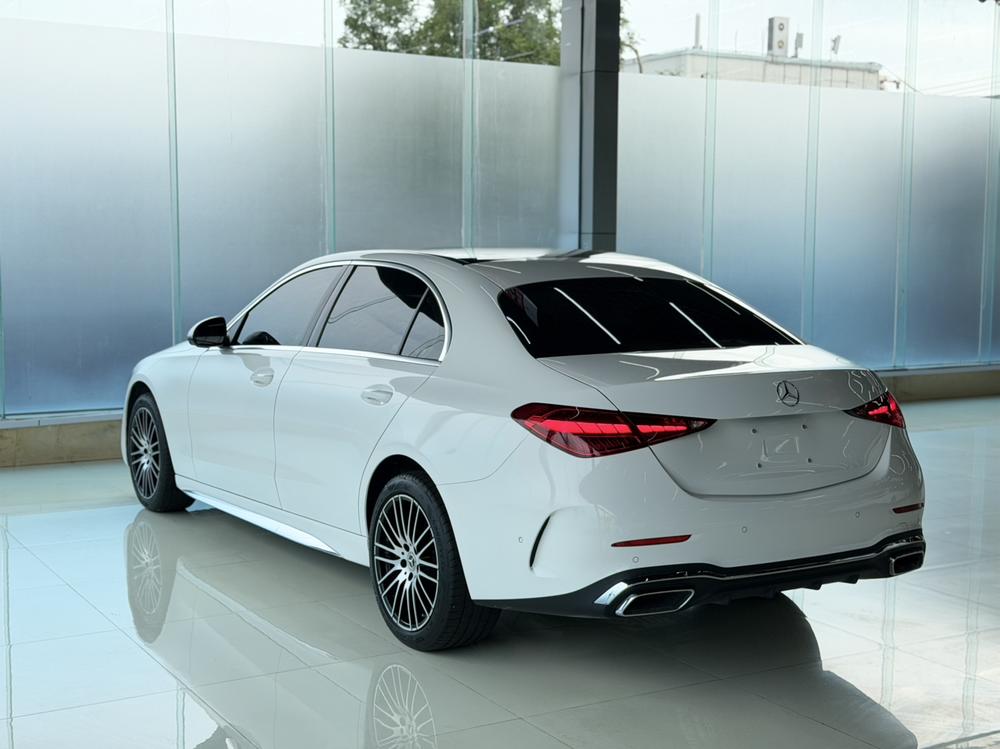 Mercedes-Benz Mercedes-Benz C-Class